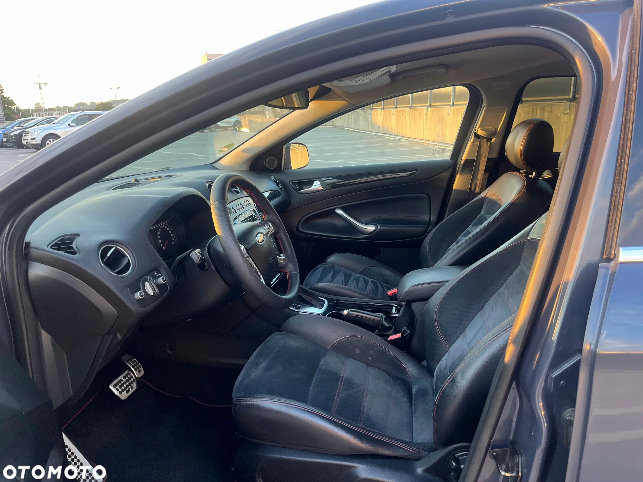 Ford Mondeo 2.0 EcoBoost Titanium S - 12