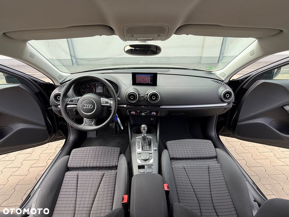 Audi A3 Sportback 2.0 TDI S tronic design - 27