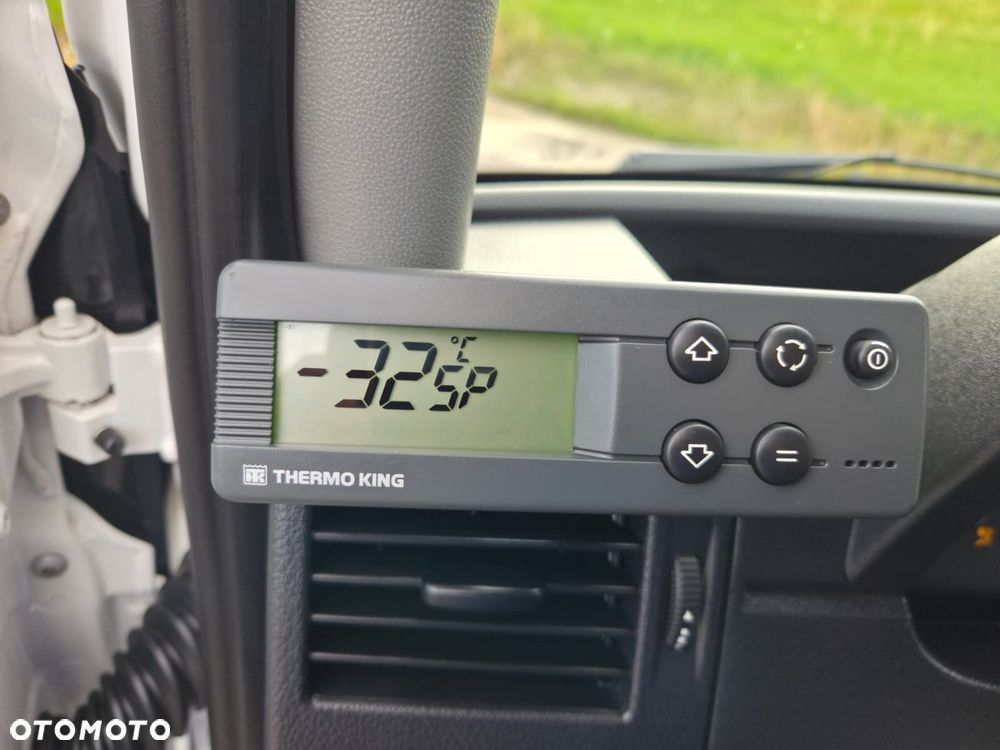 Volkswagen CRAFTER MAXI CHLODNIA - 18