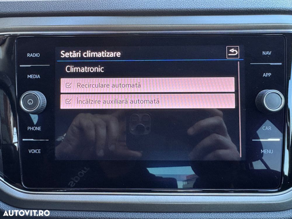 Volkswagen T-Roc 2.0 TDI SCR DSG IQ.DRIVE - 18