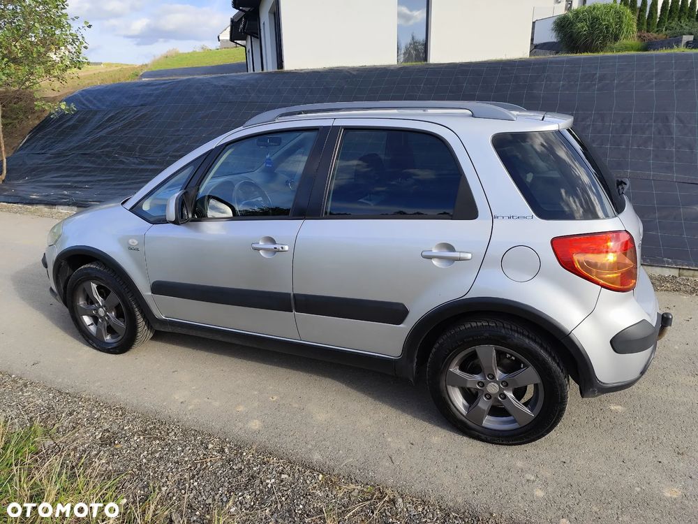 Suzuki SX4 2.0 DDiS Topline Edition 4WD - 16