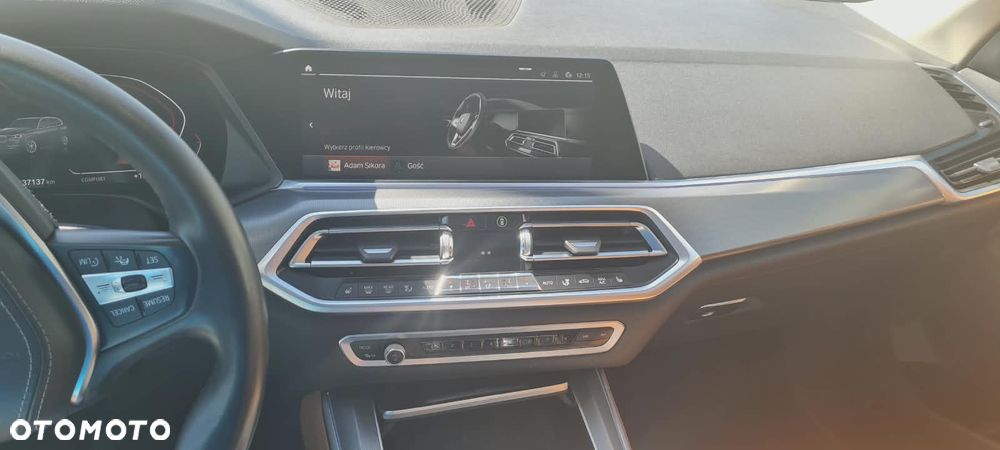 BMW X5 xDrive40i - 23