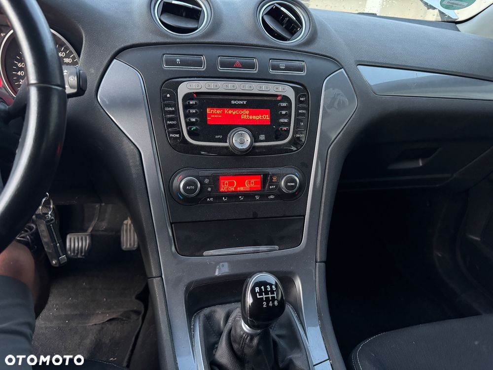 Ford Mondeo 1.6 TDCi Start-Stopp Trend - 14