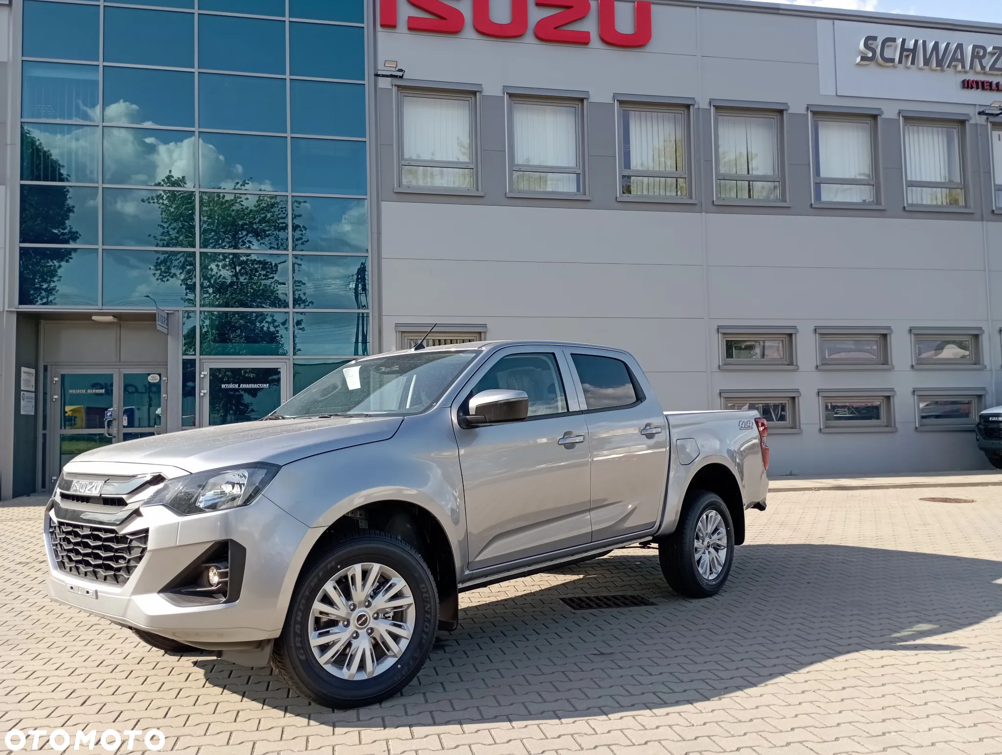 Isuzu D-Max 1.9 DC LS - 11