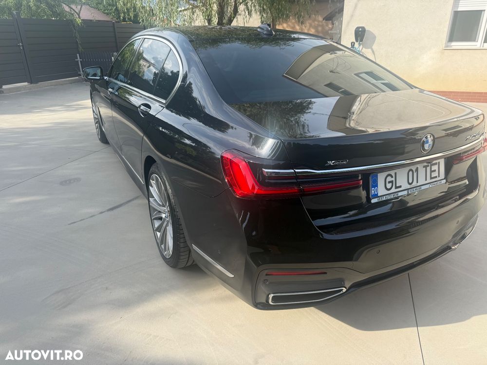 BMW Seria 7 2018 photo 4