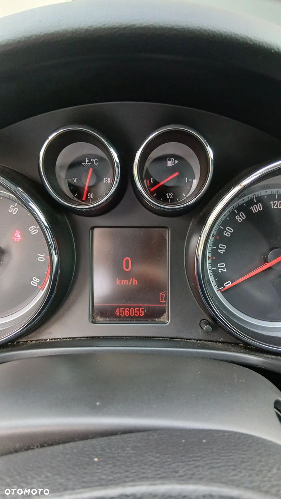 Opel Insignia 1.8 Sport - 11