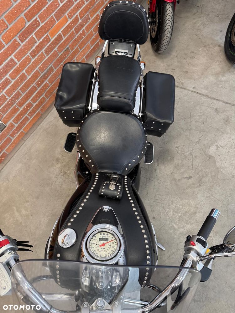 Suzuki VL 800 Volusia - Boulevard C50 - 28