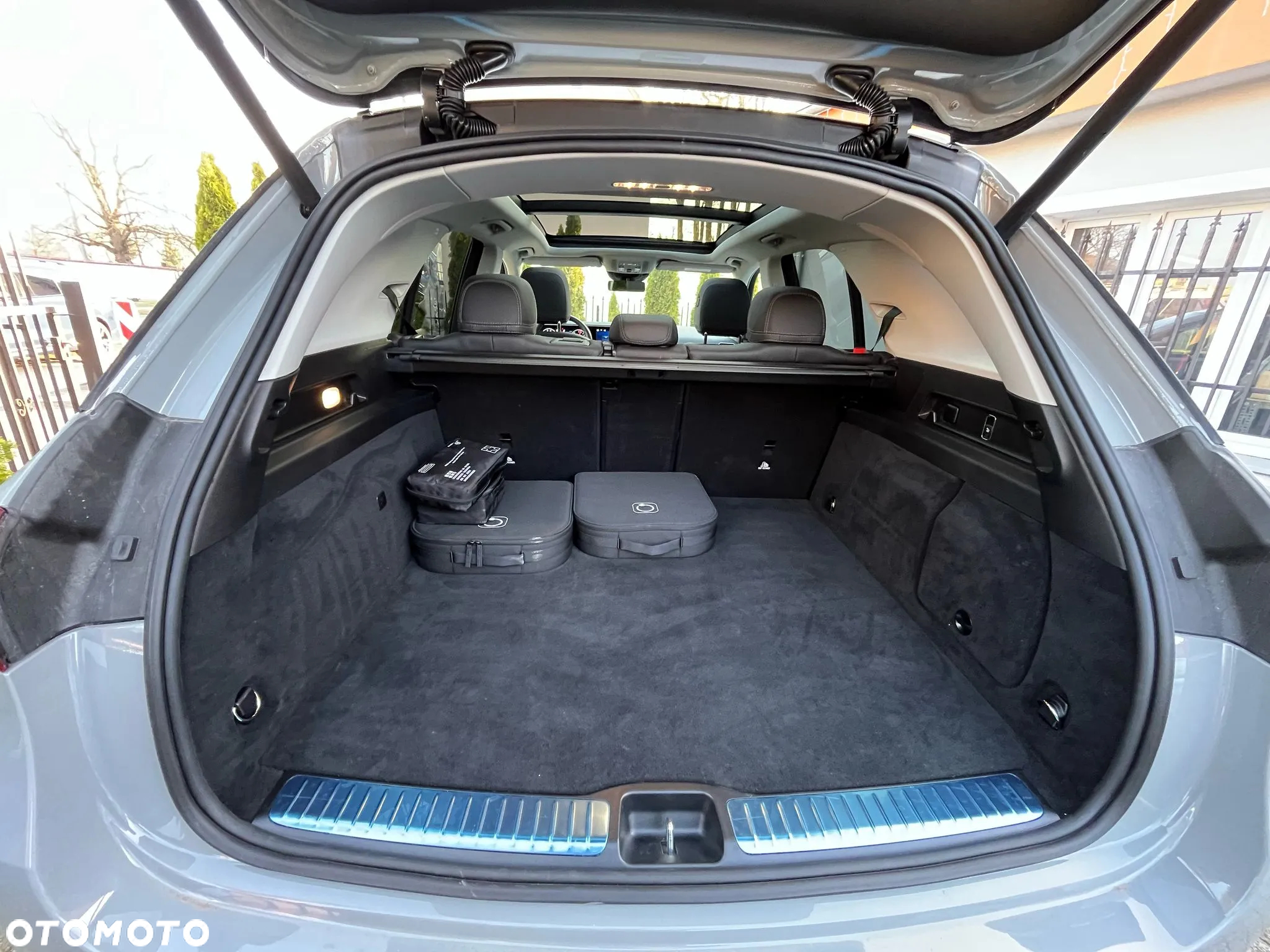 Mercedes-Benz GLE 350 de PHEV 4-Matic AMG Line - 14