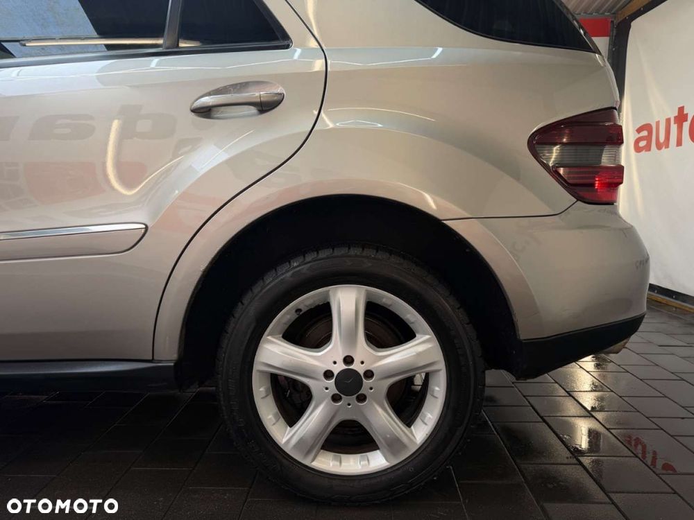 Mercedes-Benz ML - 36