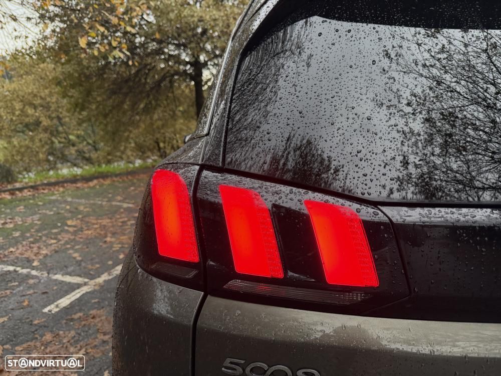 Peugeot 5008 1.5 BlueHDi Allure Pack EAT8 - 15