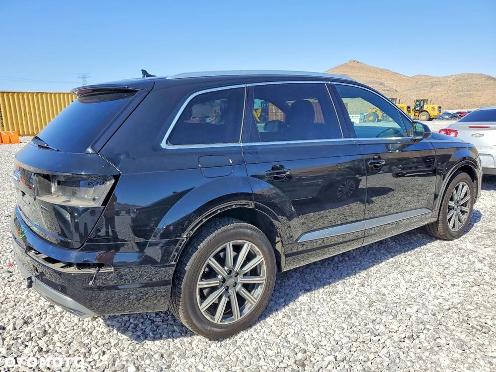 Audi Q7 - 4