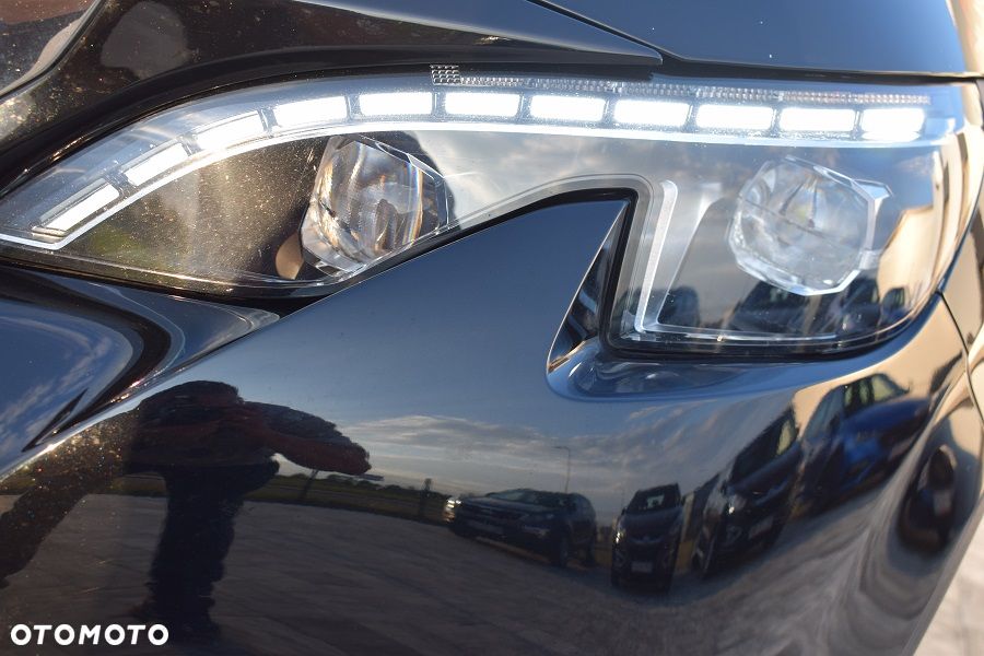 Peugeot 3008 PureTech 130 Stop & Start GPF Allure Business-Paket - 16