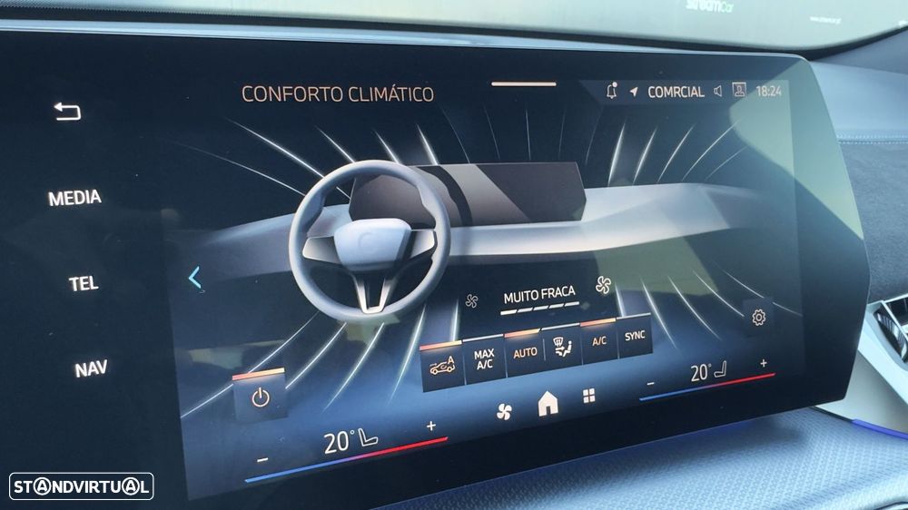 BMW iX2 eDrive20 Pack Desportivo M Pro - 29