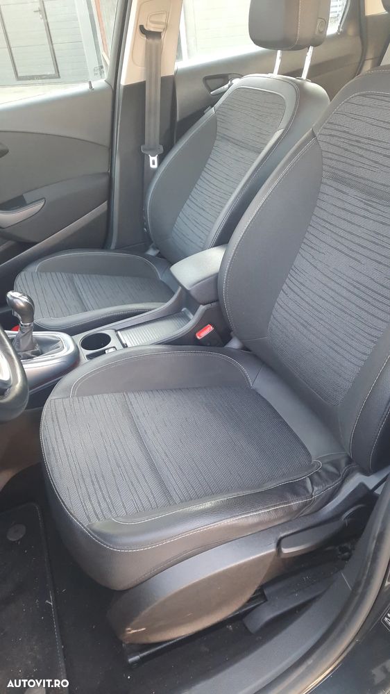 Opel Astra 1.6 CDTI DPF ecoFLEX TourerStart/Stop Exklusiv - 2