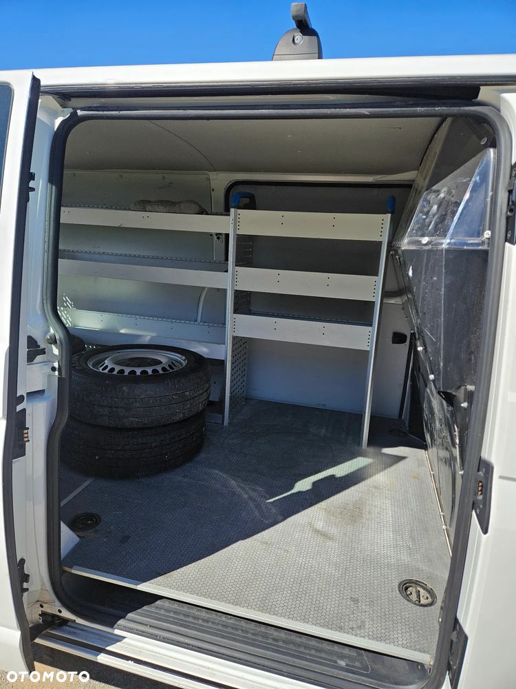 Volkswagen Transporter T6 - 8