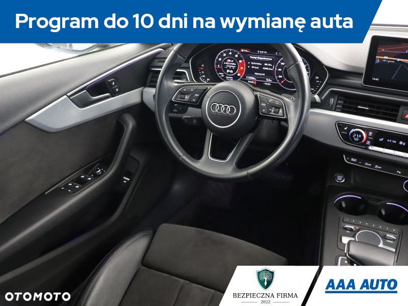 Audi A4 Limousine - 9