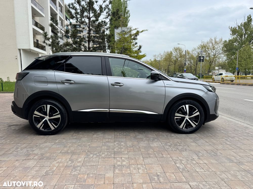 Peugeot 3008 PHEV 300 EAT8 4X4 GT - 12