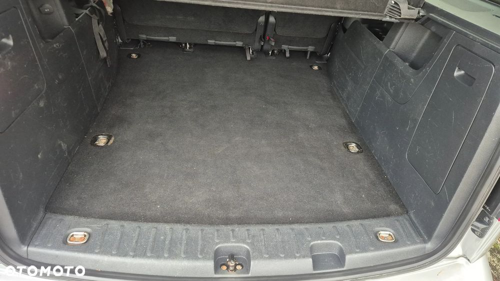 Volkswagen Caddy Maxi 2.0 TDI Highline - 15