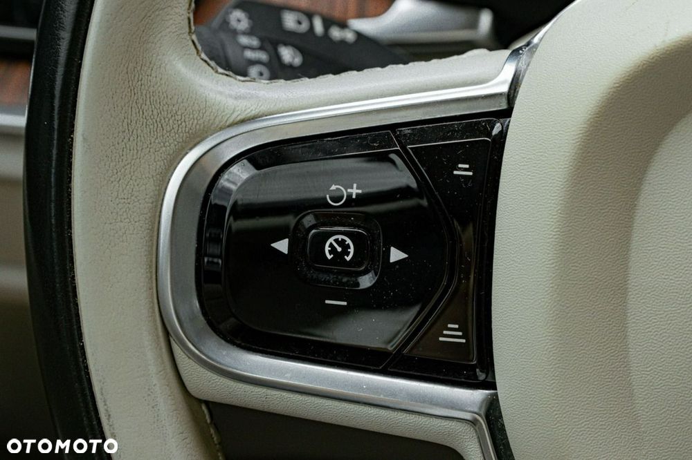 Volvo S60 - 35