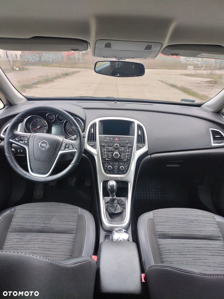 Opel Astra 1.6 ENERGY - 10