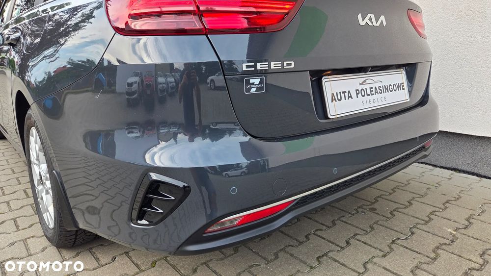 Kia Ceed 1.5 T-GDI M - 8