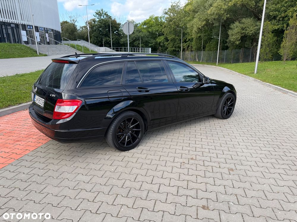 Mercedes-Benz Klasa C - 2