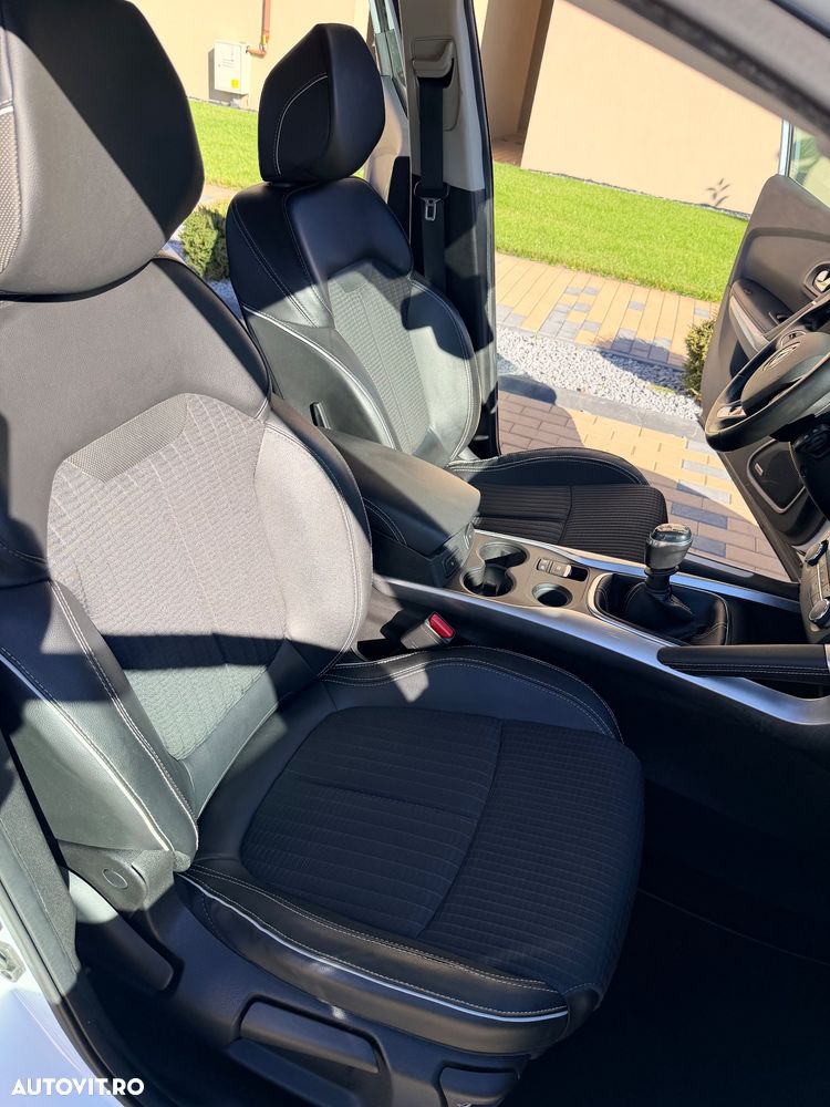 Renault Kadjar Energy TCe 165 Bose Edition - 16