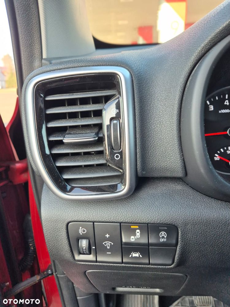 Kia Sportage 1.6 GDI Black Edition 2WD - 8