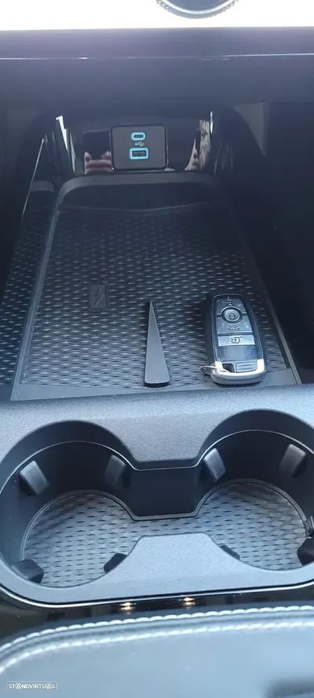 Ford Mustang Mach-E Standard - 37