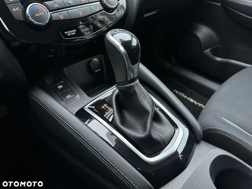 Nissan Qashqai 1.3 DIG-T N-Style DCT - 8