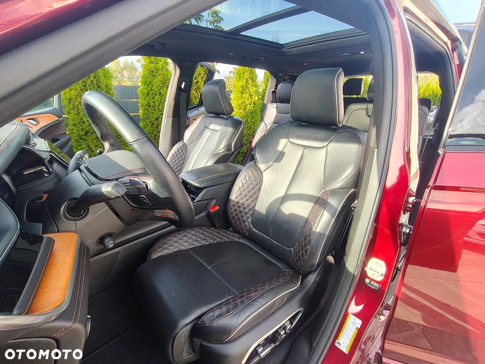Jeep Grand Cherokee - 20