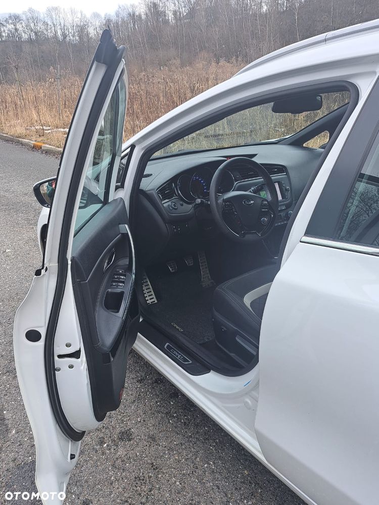Kia Ceed 1.6 CRDi GT Line - 5