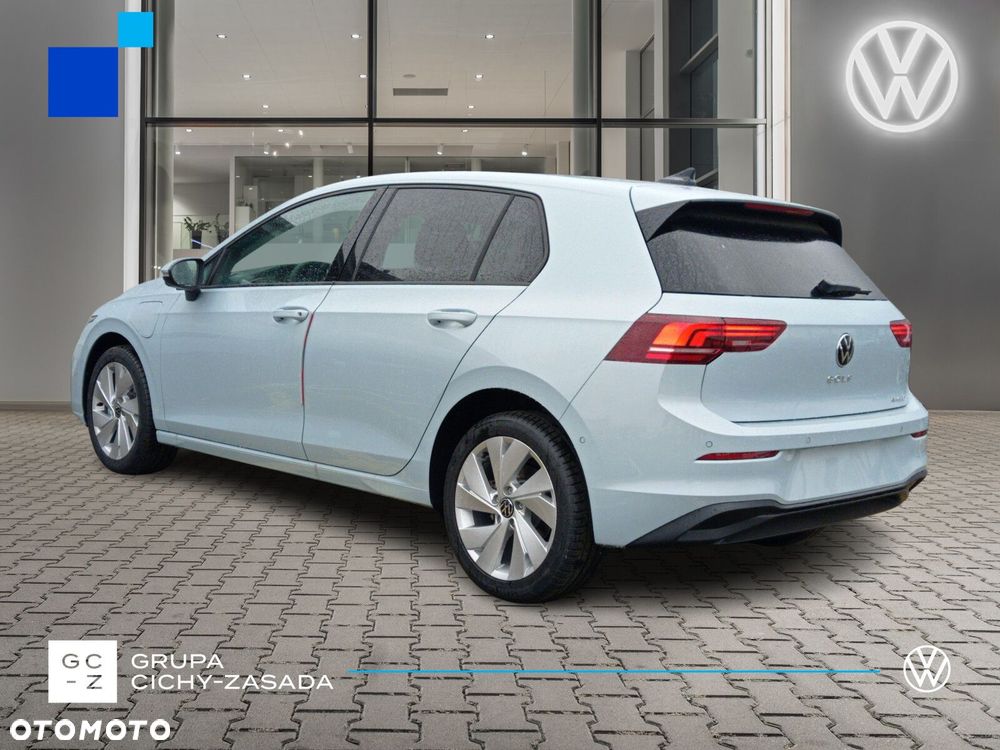 Volkswagen Golf - 3
