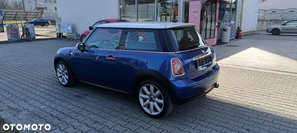 MINI Cooper Standard - 5