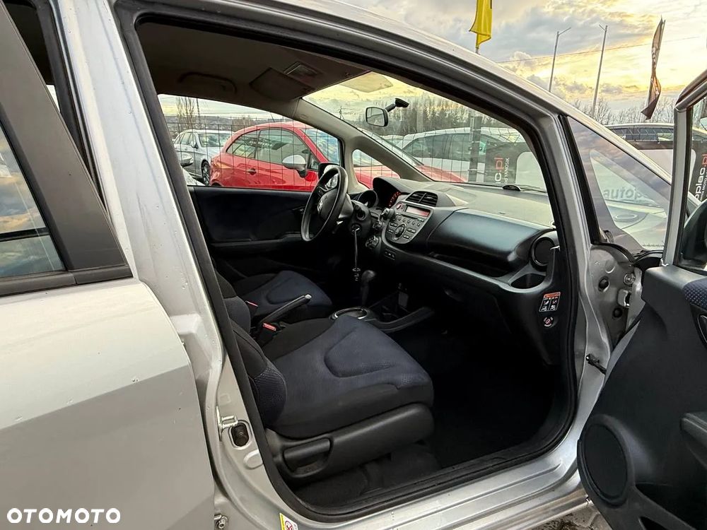 Honda Jazz 1.4 i-VTEC CVT Trend - 30