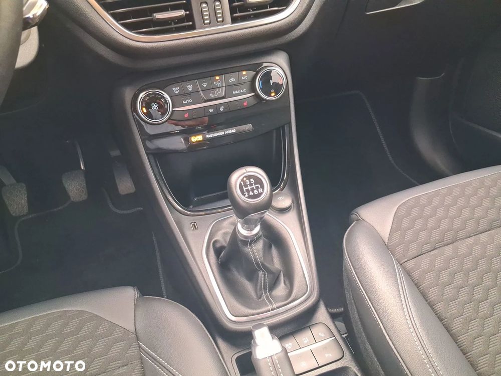 Ford Puma 1.0 EcoBoost mHEV Titanium X - 29