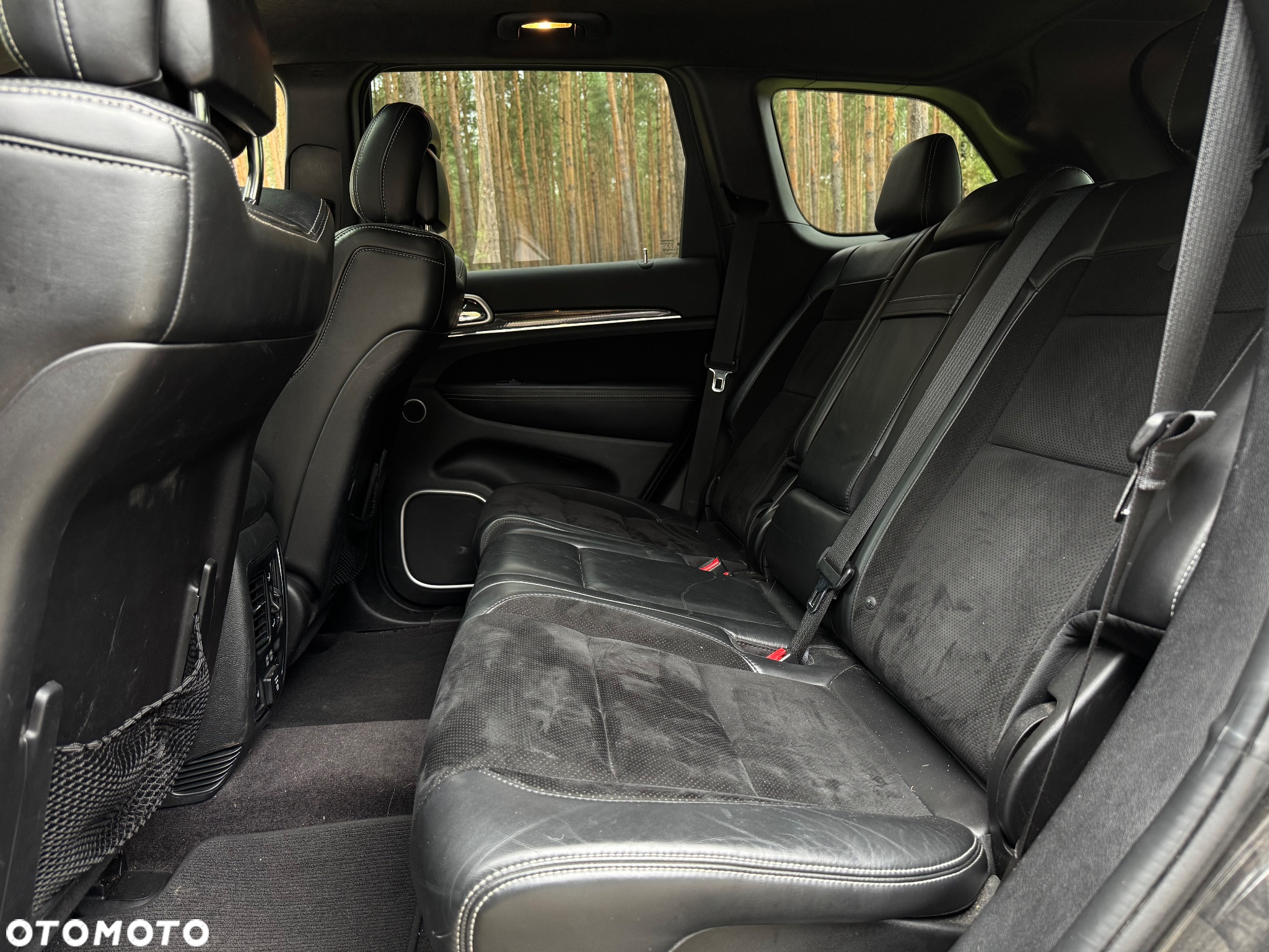 Jeep Grand Cherokee SRT - 21