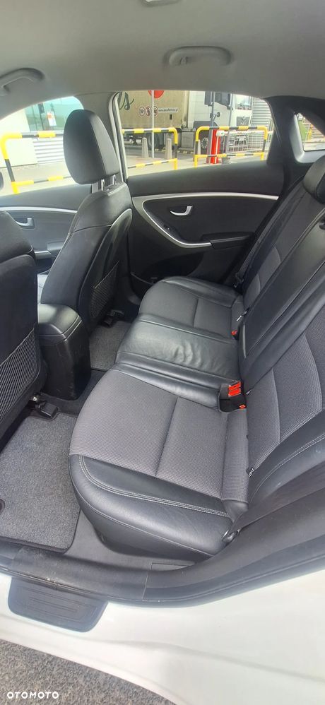 Hyundai i30 - 10