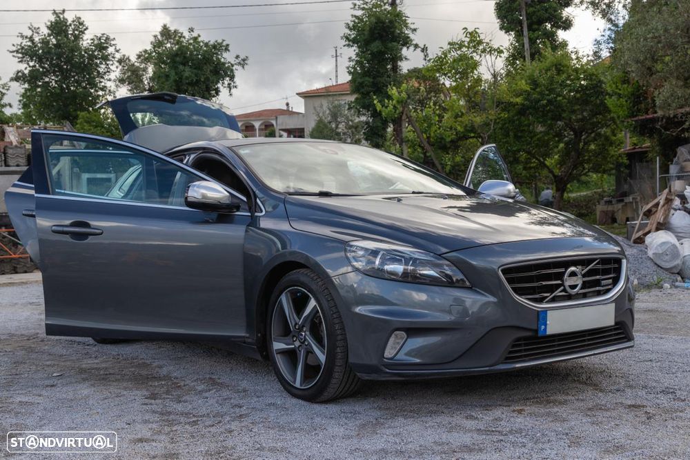 Volvo V40 1.6 D2 R-Design - 3