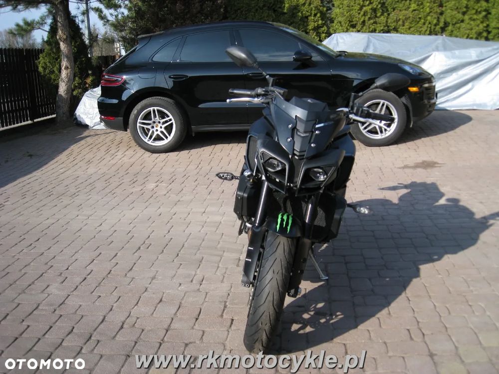 Yamaha MT - 8