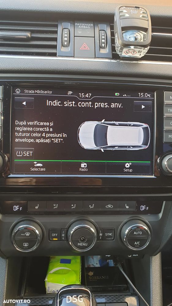 Skoda Octavia 2.0 TDI DSG RS - 16