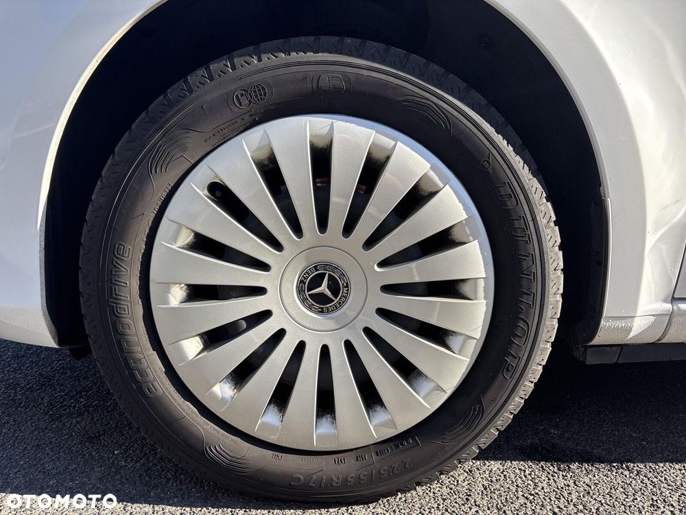 Mercedes-Benz Klasa V - 9