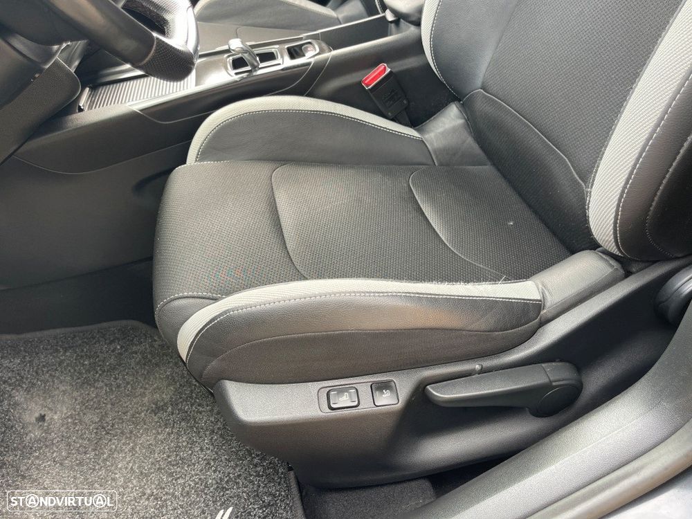 Citroën DS4 1.6 e-HDi So Chic CMP6 - 24