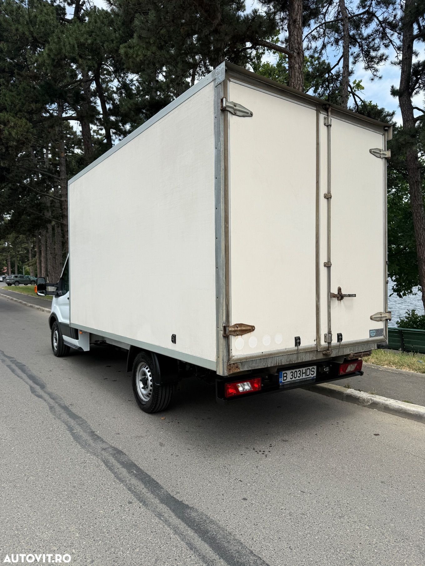 Ford Transit - 9