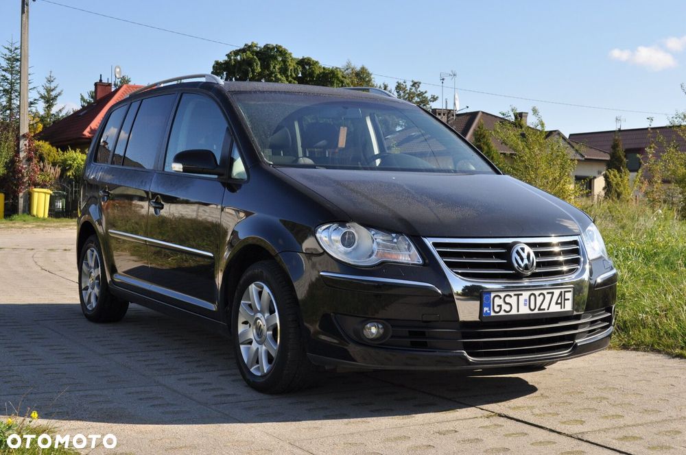 Volkswagen Touran - 2