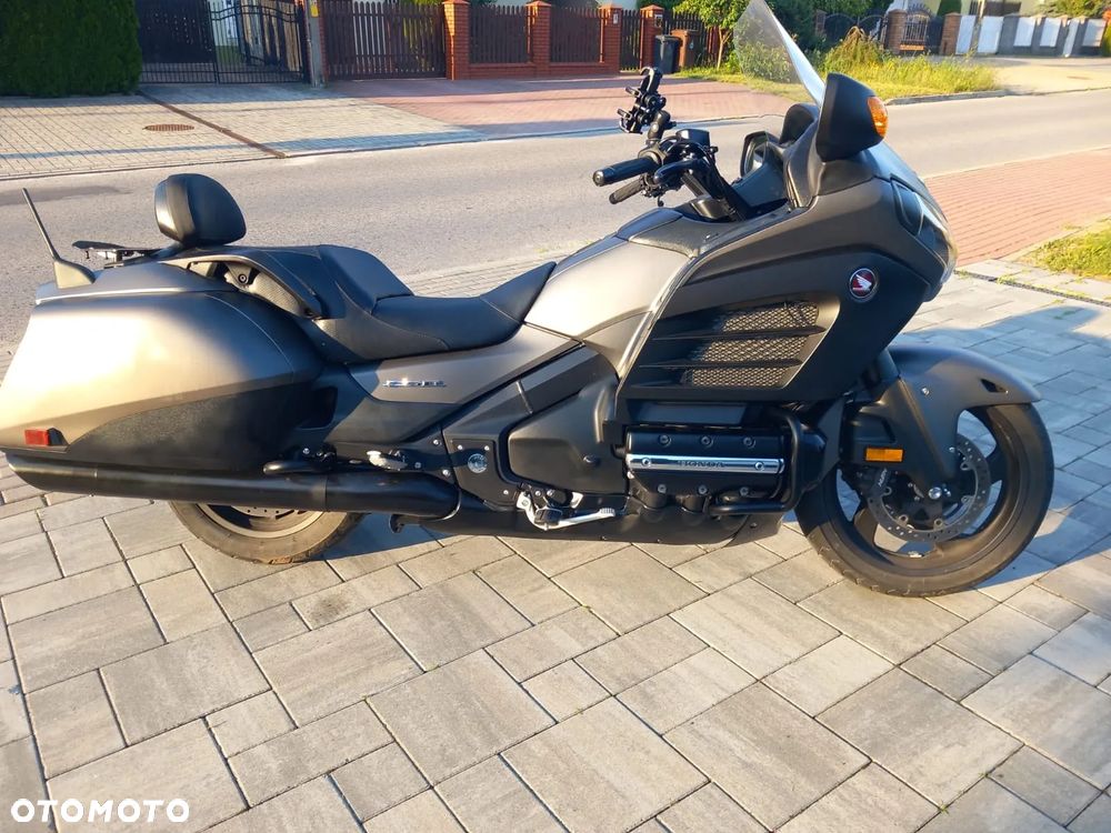 Honda GL - 1
