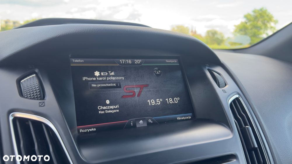 Ford Focus 2.0 EcoBoost ST mit Leder-Sport-Paket - 23