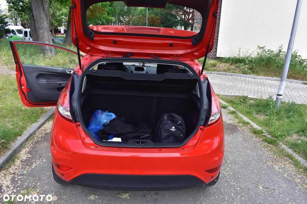 Ford Fiesta 1.25 SYNC Edition - 13
