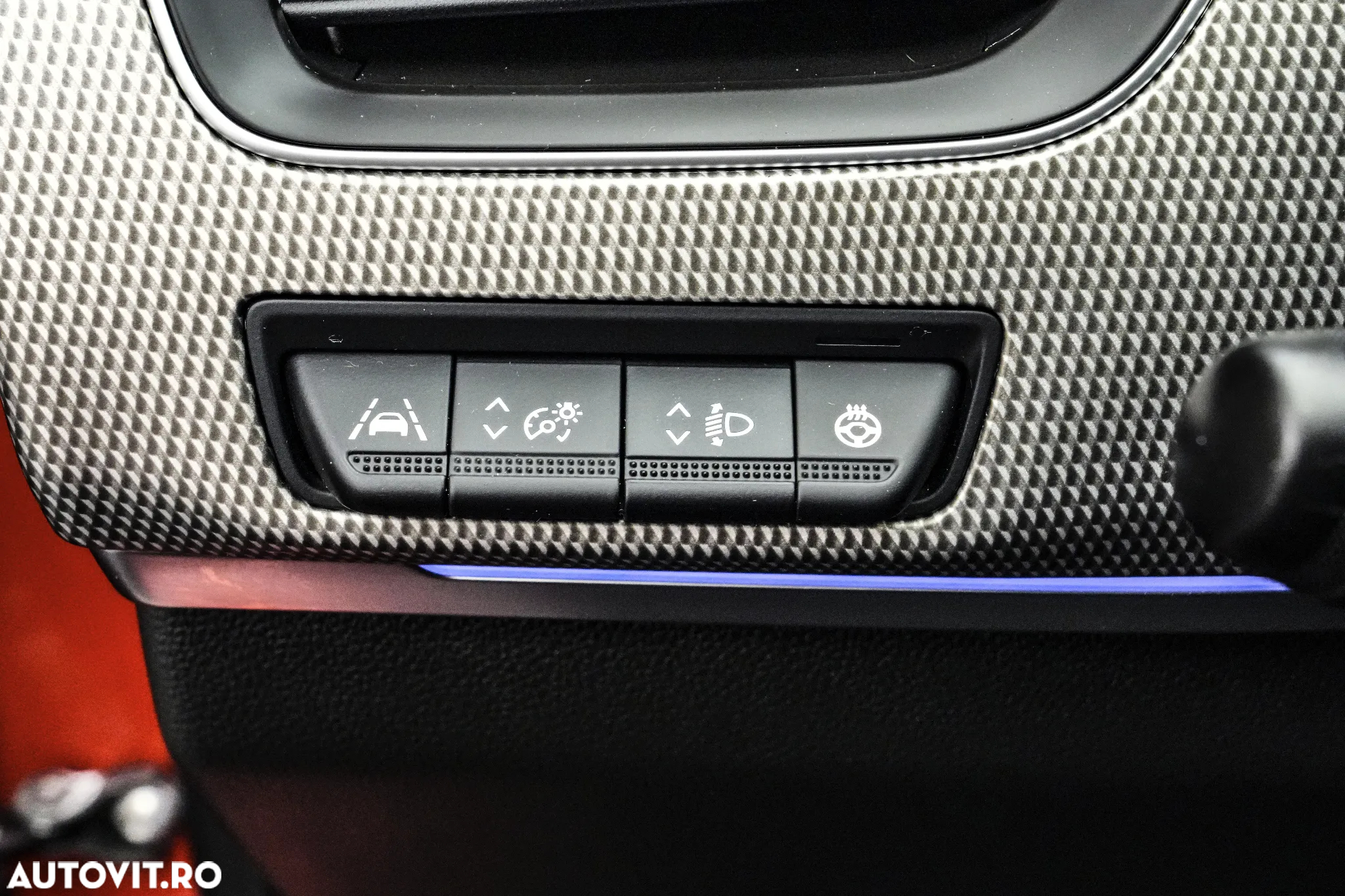 Renault Arkana E-TECH 145 Evolution - 23