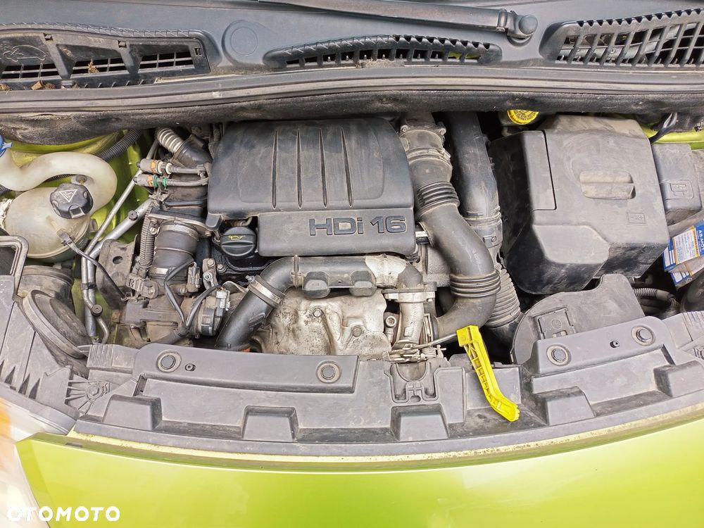 Citroën C3 Picasso 1.6 HDi Exclusive - 12